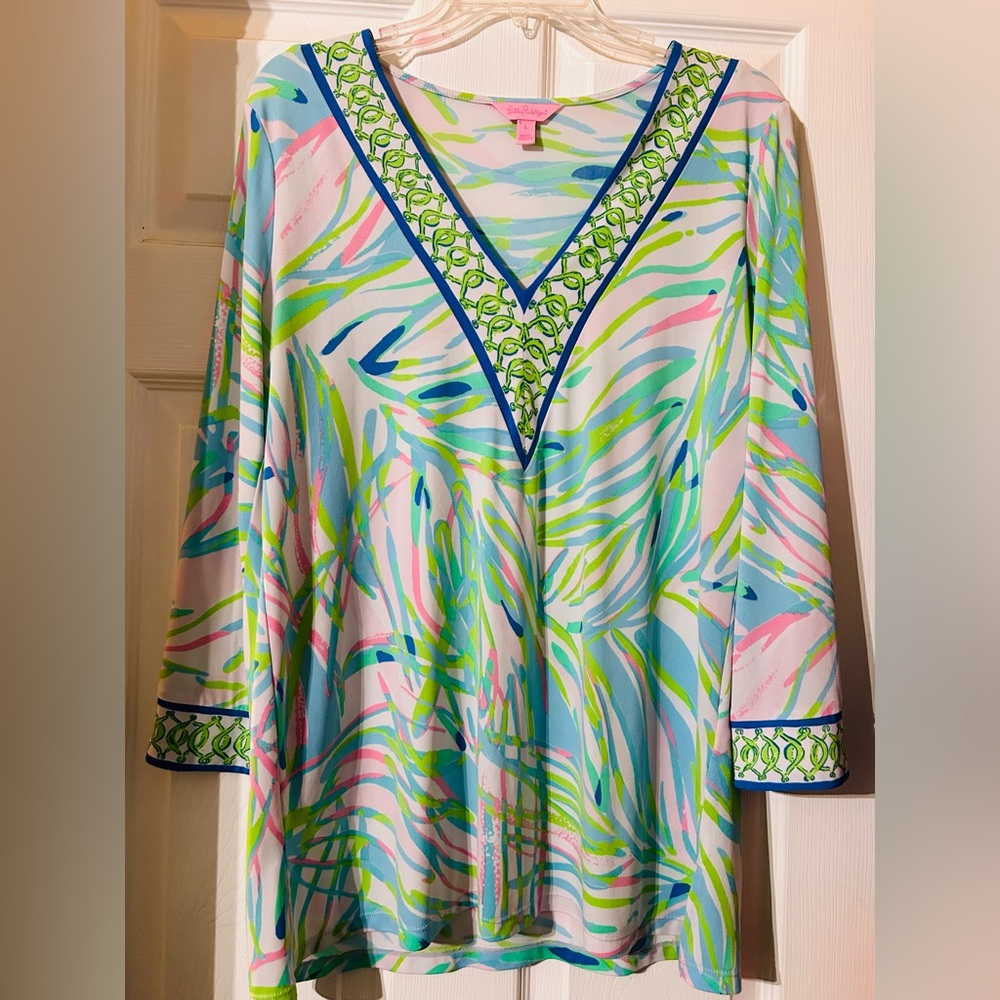 Lilly Pulitzer Bright Printed V-Neck Women’s Top - Pink Blue Green Large Beach